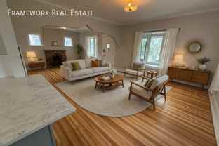 2750 N Clayton St - Photo 1 of 1