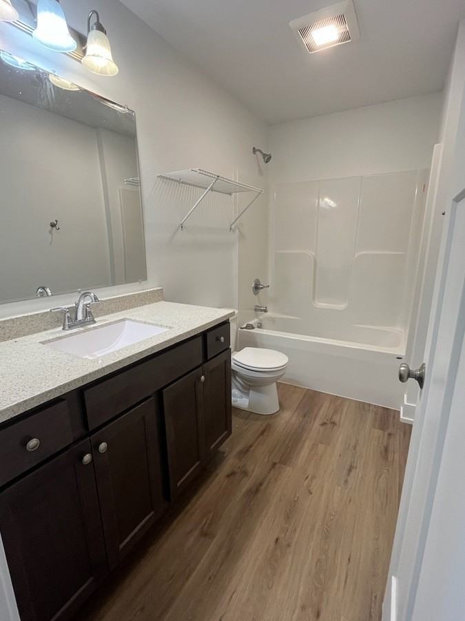 3228 Babylon Rd - Photo 3 of 7