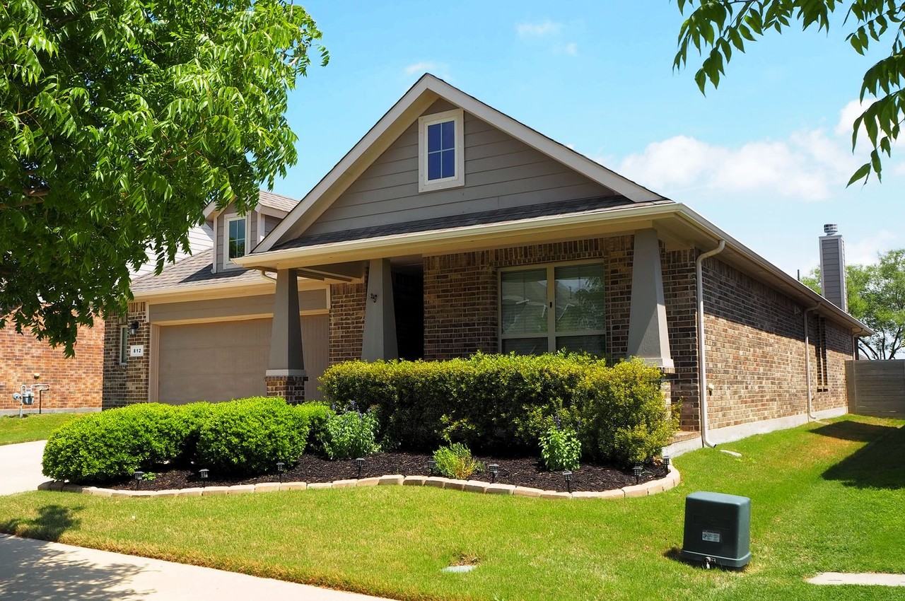 812 Dove Cv - Photo 3 of 27