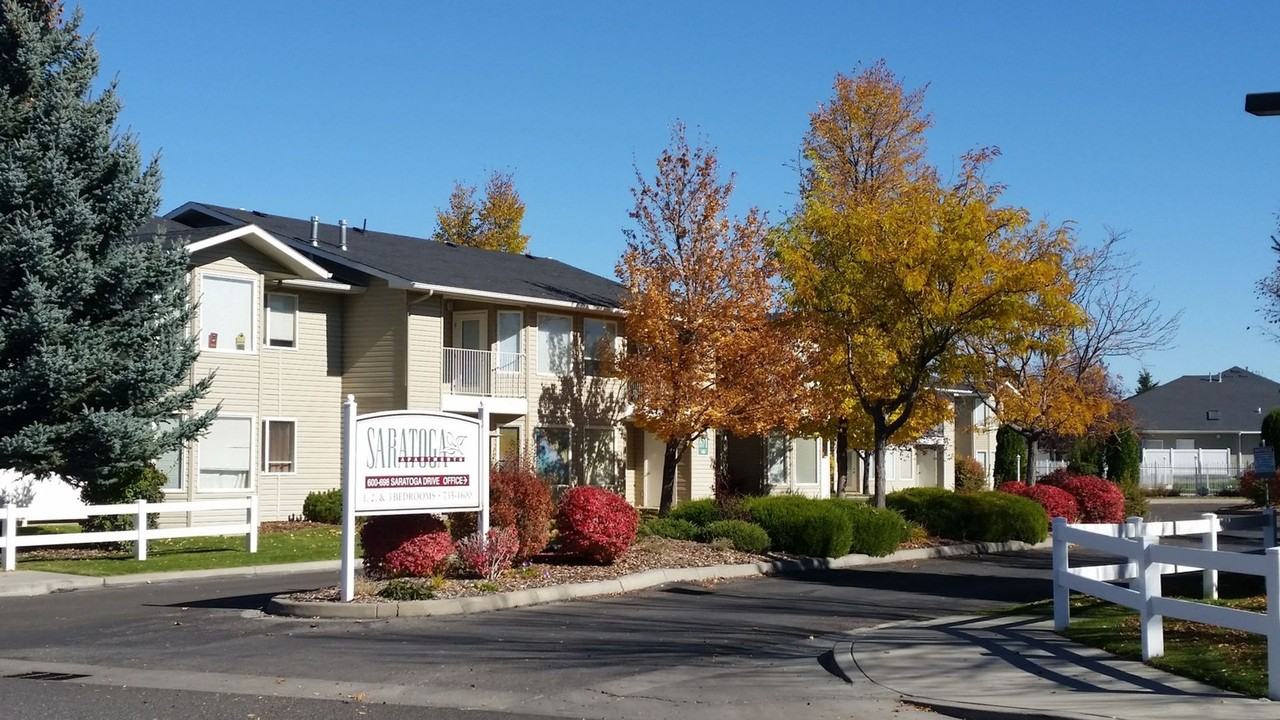 610 Saratoga Dr #203 - Photo 2 of 49