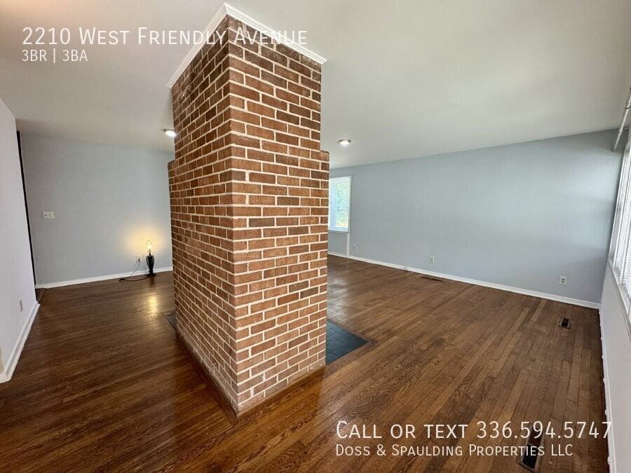 2210 W Friendly Ave - Photo 4 of 34