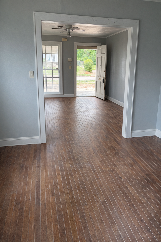 3515 Stonewall St - Photo 5 of 6