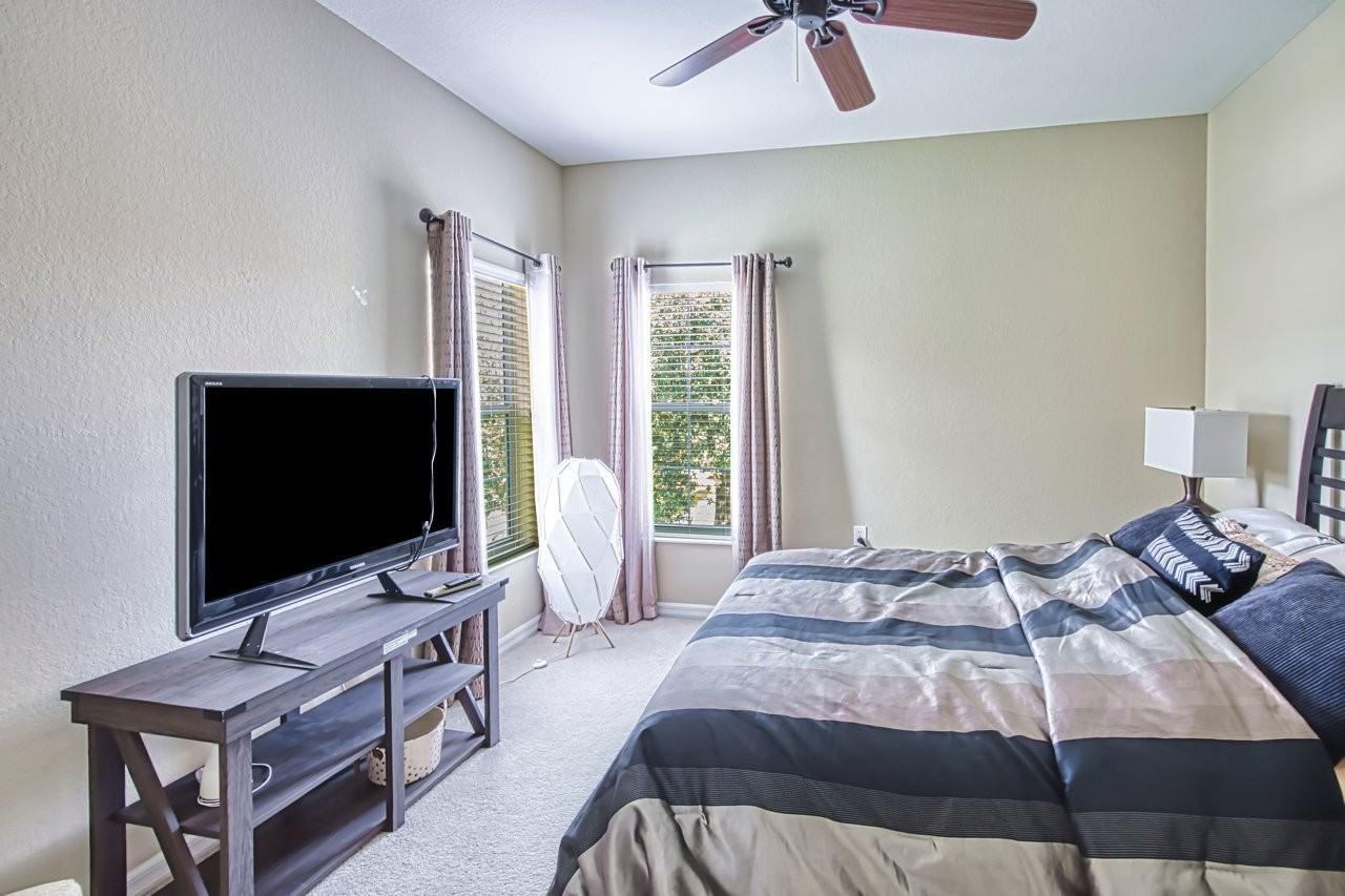 3230 Cottonwood Bnd #406 - Photo 4 of 14