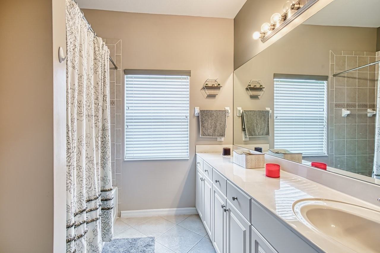 3230 Cottonwood Bnd #406 - Photo 5 of 14