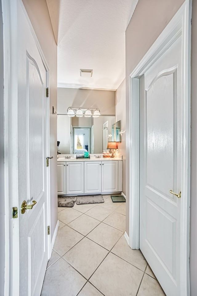 3230 Cottonwood Bnd #406 - Photo 7 of 14