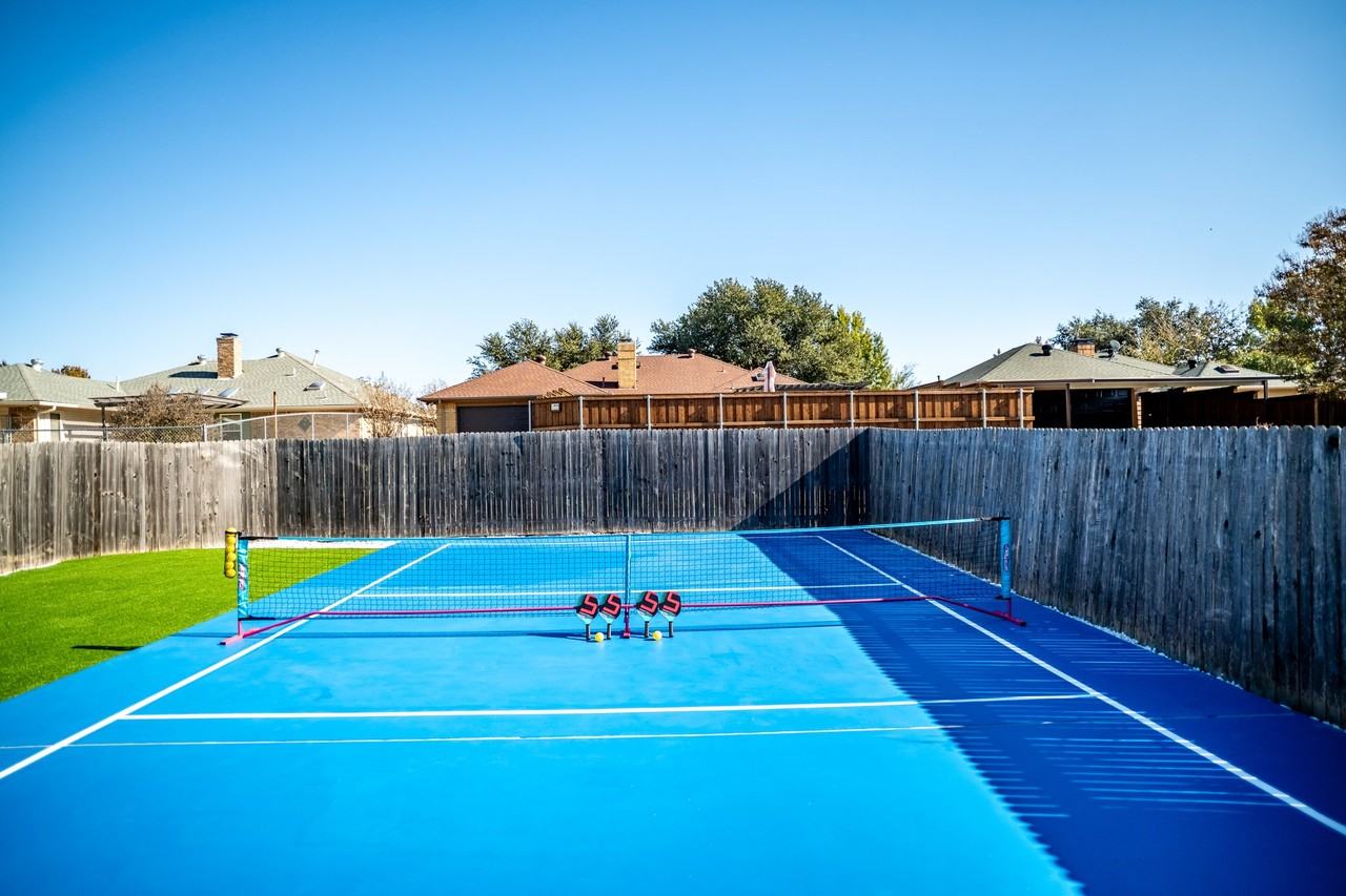 3706 Bishop Hill Dr - Photo 2 of 16