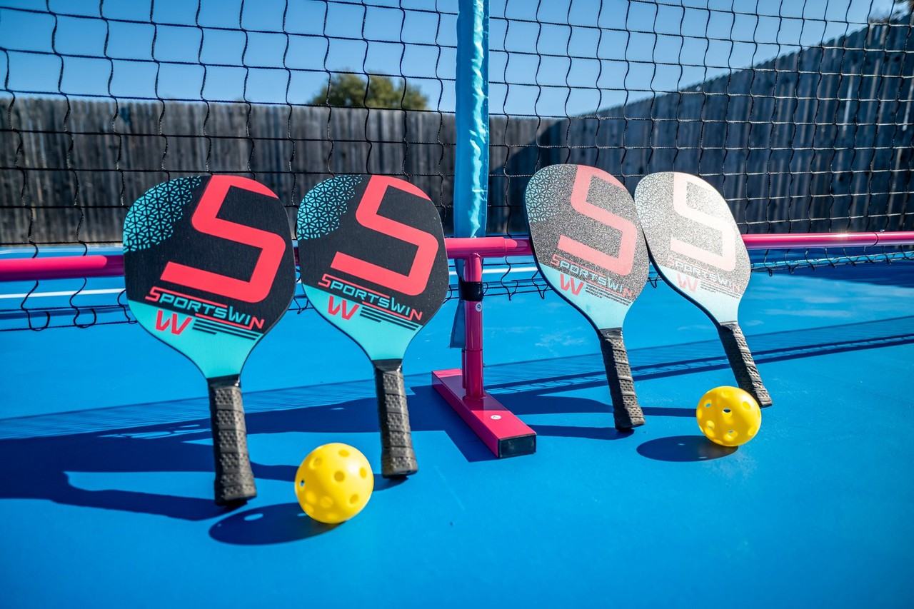 3706 Bishop Hill Dr - Photo 3 of 16