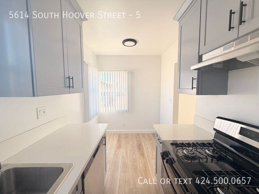 5614 S Hoover St #5 - Photo 6 of 14