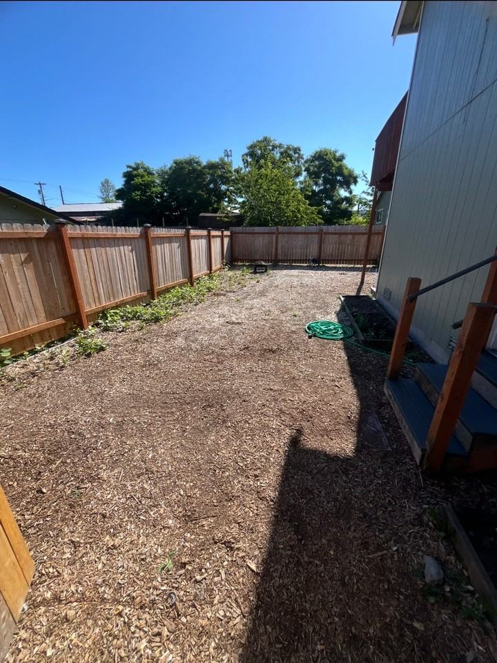 6011 E F St #B - Photo 2 of 8