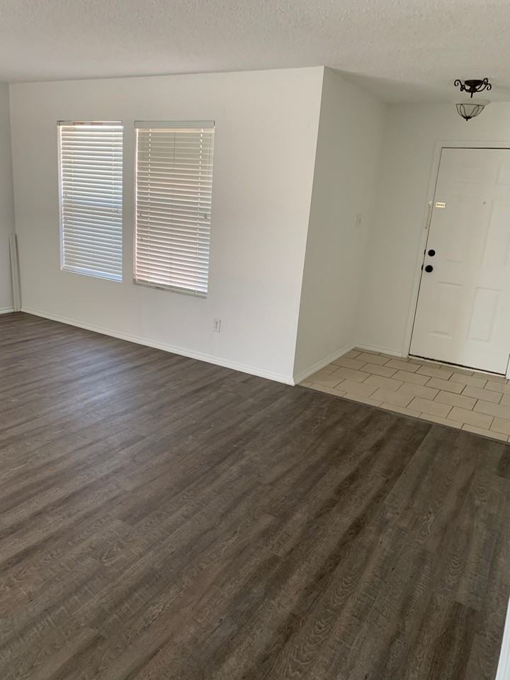 2701 Woodlake Pkwy - Photo 3 of 15