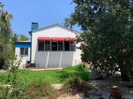 featured image of 5046 La Roda Ave #1