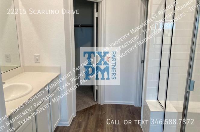 22215 Scarlino Dr - Photo 6 of 8