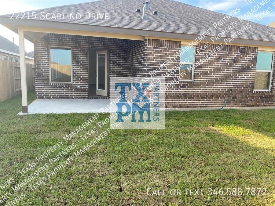 22215 Scarlino Dr - Photo 7 of 8