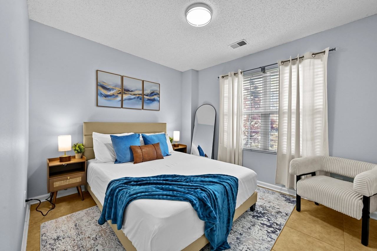 226 Ashland Creek Ct - Photo 4 of 10