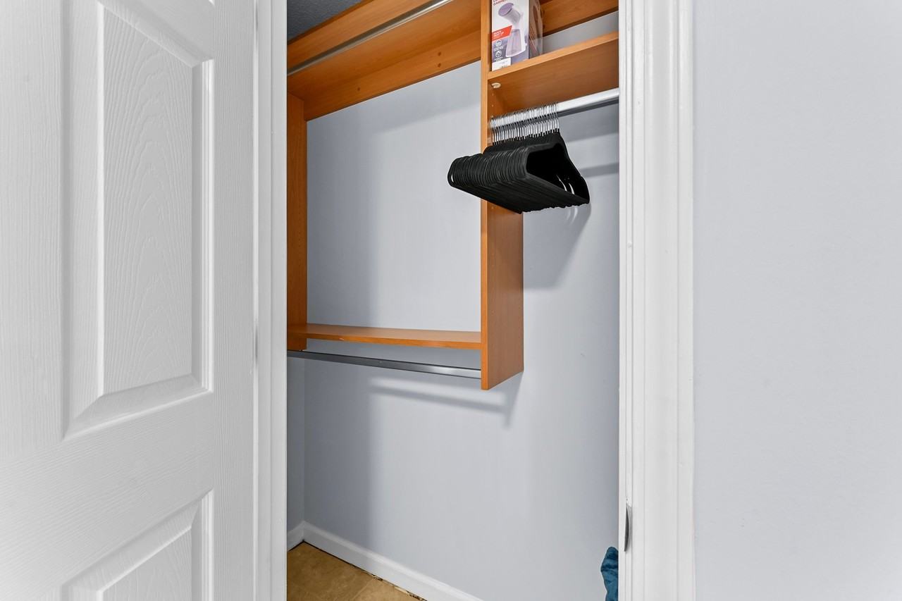 226 Ashland Creek Ct - Photo 5 of 10