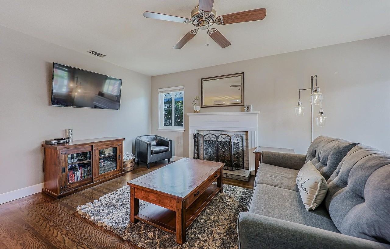 343 Amador Ct - Photo 3 of 14