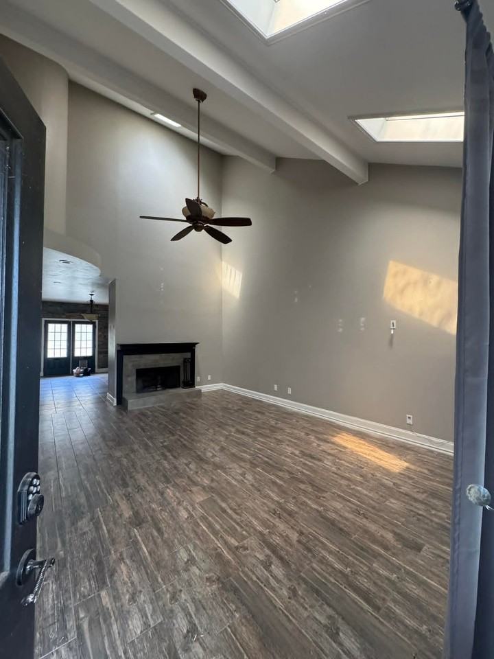 3610 Soft Wind Ct - Photo 3 of 20