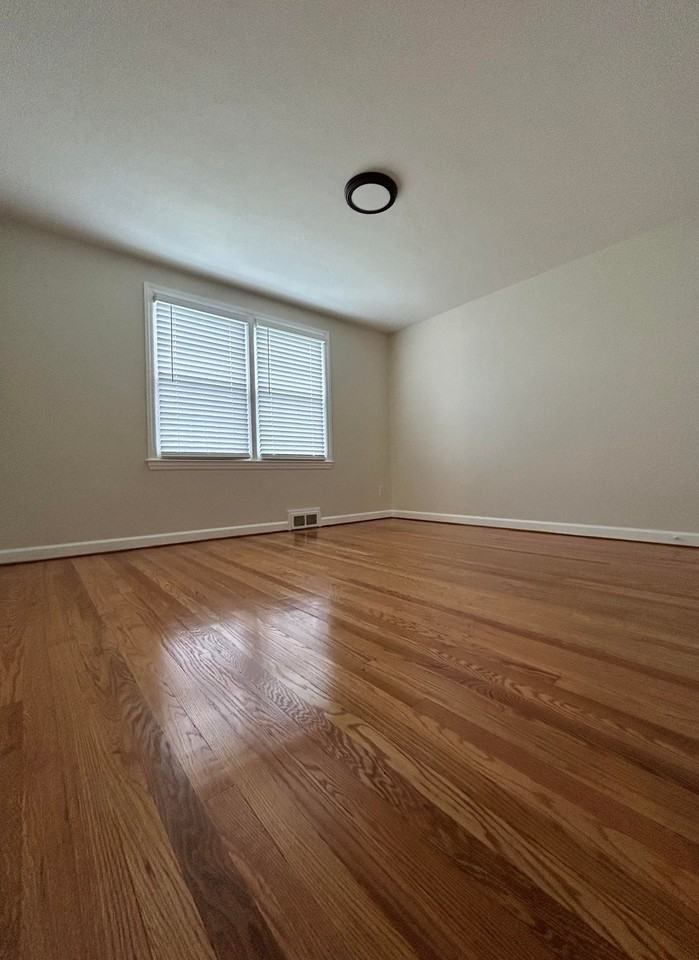 65 Mercury Ct #L1 - Photo 4 of 6