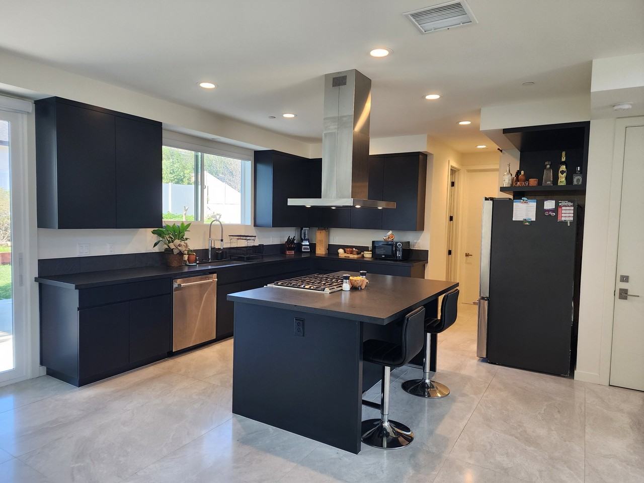 417 Heidelberg Ave - Photo 3 of 4