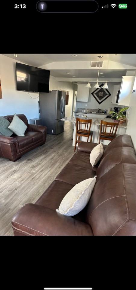 1604B Chestnut Ave - Photo 5 of 9