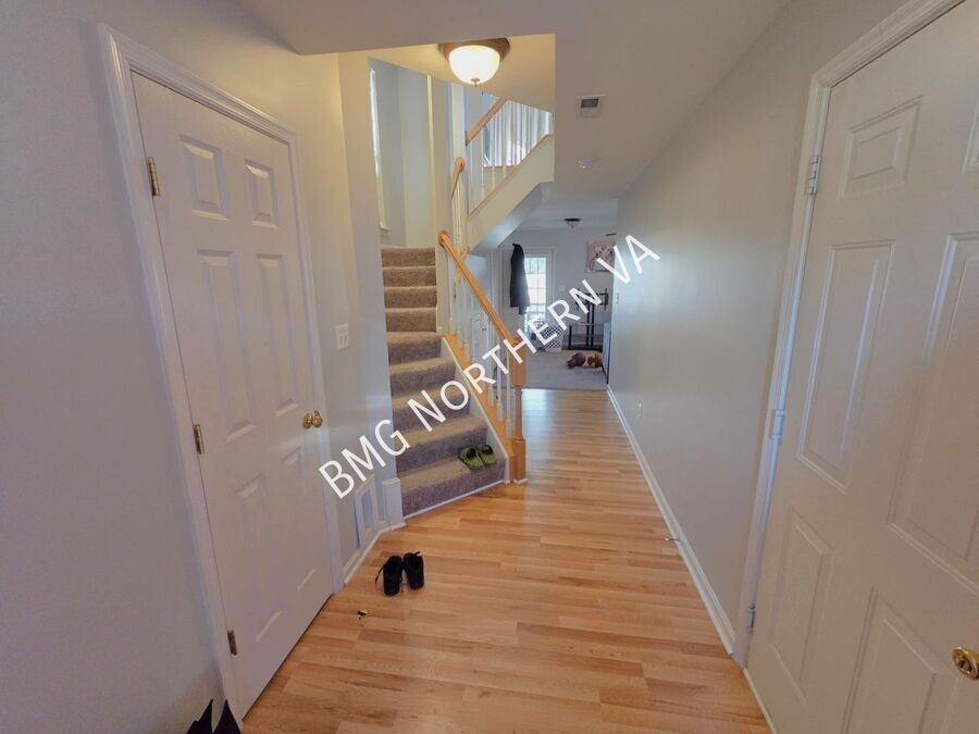 12108 Wallower Way - Photo 2 of 28