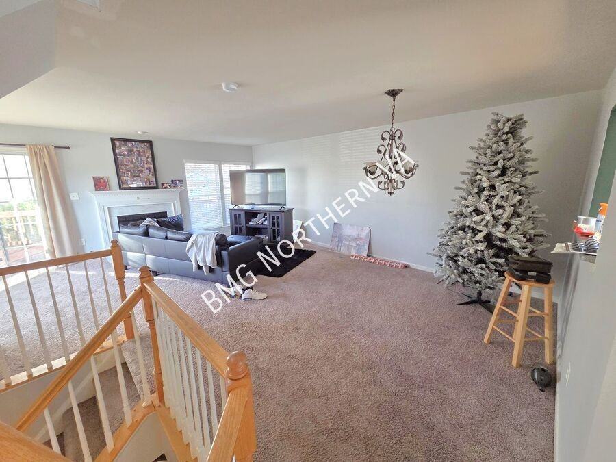 12108 Wallower Way - Photo 6 of 28