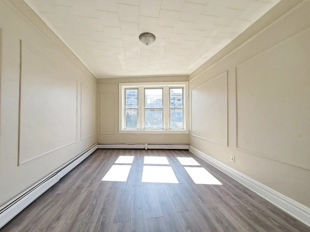 233 Fowler Ave #1E - Photo 2 of 5