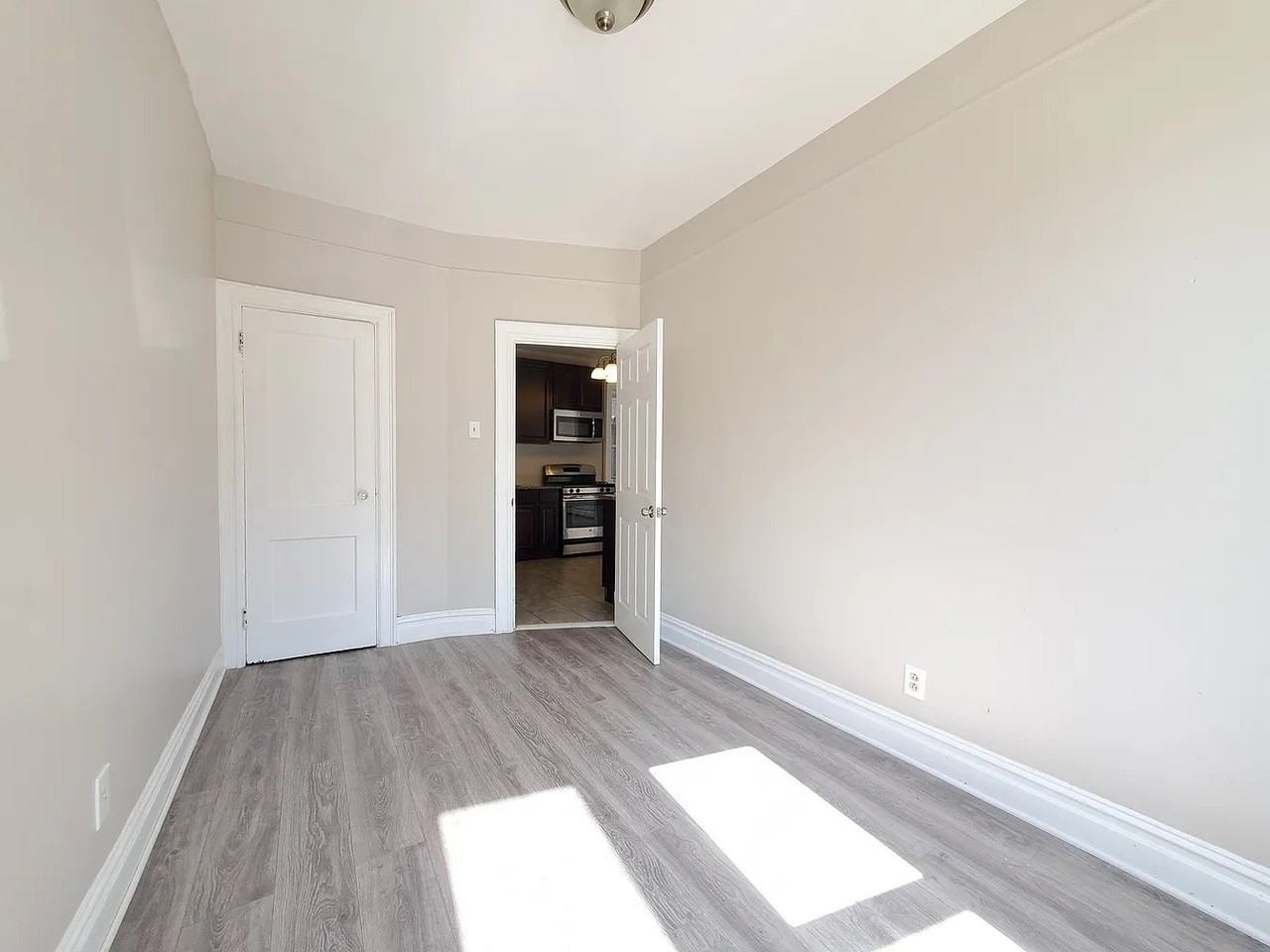 233 Fowler Ave #1E - Photo 5 of 5