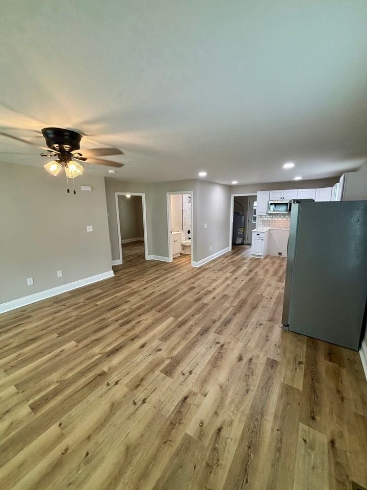 2207 Swanson Ct Nw - Photo 6 of 14