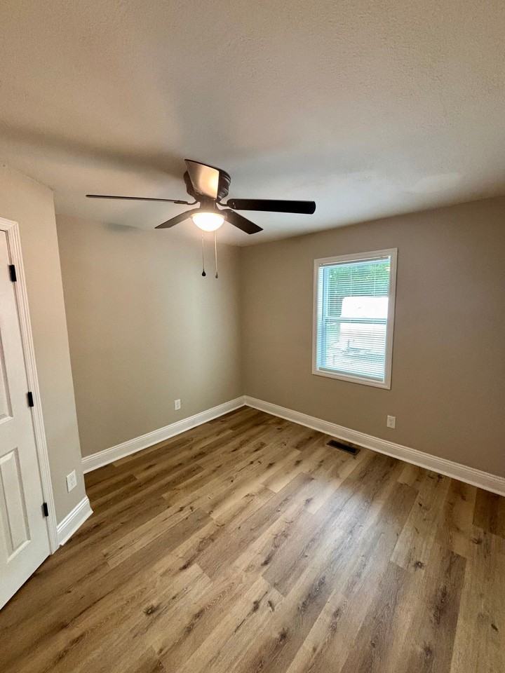 2207 Swanson Ct Nw - Photo 7 of 14