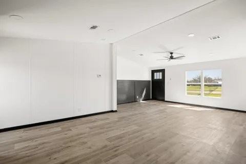 1730 Wildhorse Ln - Photo 7 of 15