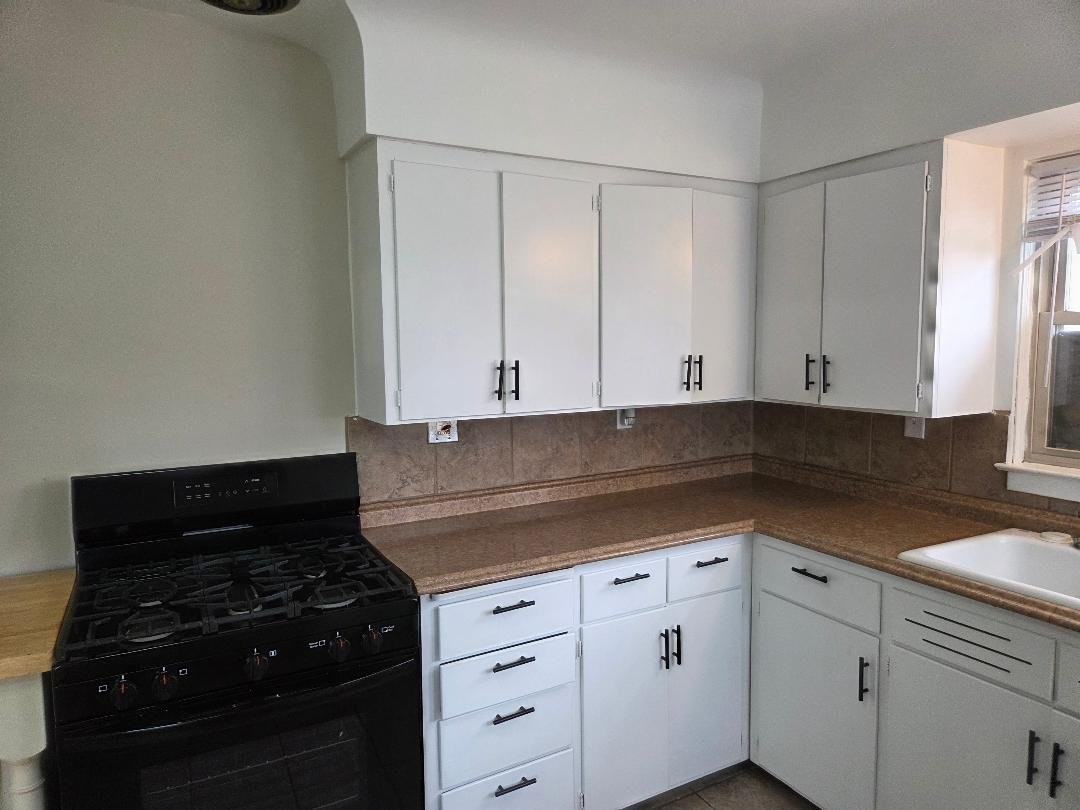 1722 Gratiot Ave - Photo 4 of 9