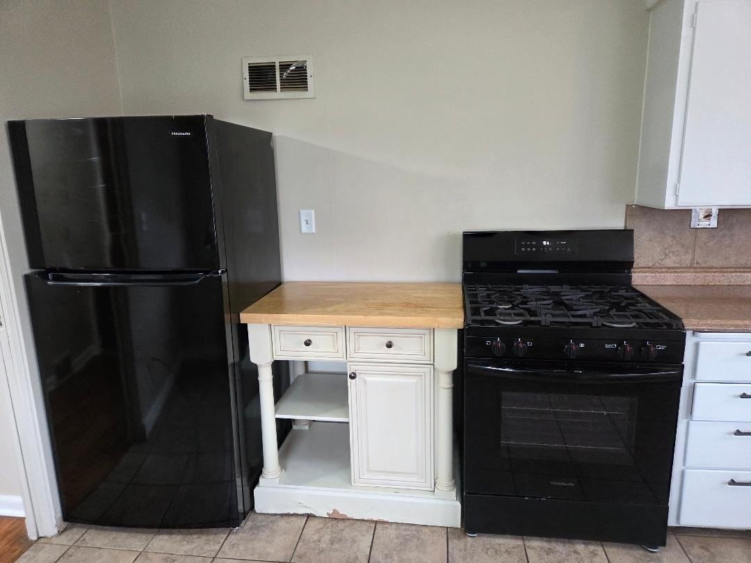 1722 Gratiot Ave - Photo 6 of 9