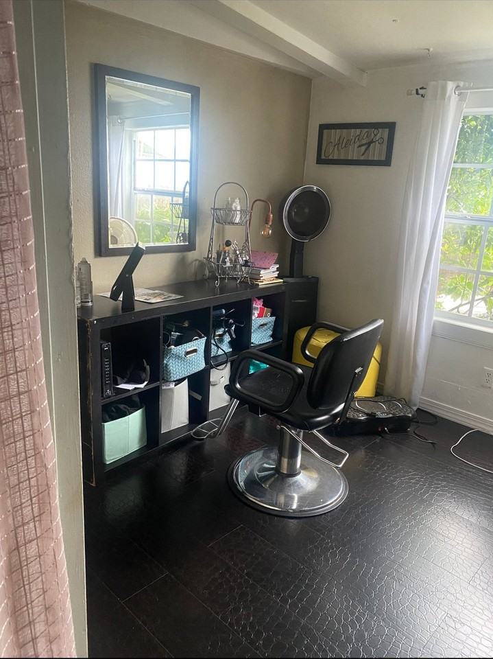 21531 S Heritage Cir - Photo 2 of 8