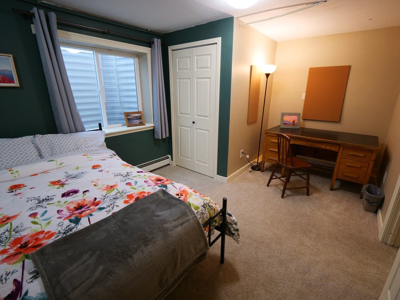 819 12th Ave - Photo 5 of 12