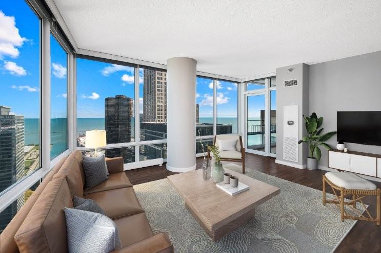 396 E Ohio St - Photo 2 of 16