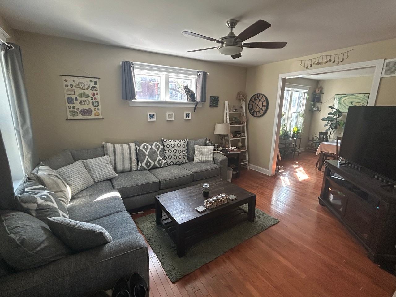 3345 Salena St - Photo 2 of 12