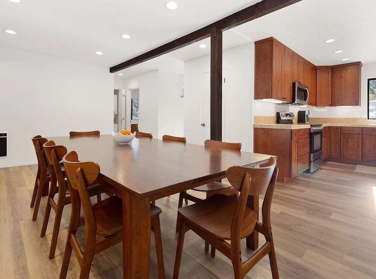 383 Canyon Blvd - Photo 2 of 6