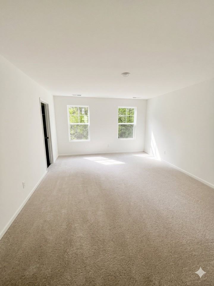 296 Thompson Overlook Way - Photo 6 of 12