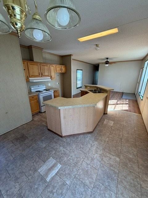 486 Crooked St - Photo 3 of 8