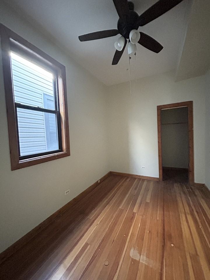 2827 N Milwaukee Ave #2825 - Photo 6 of 10