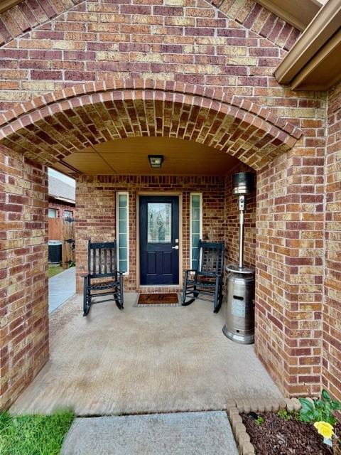 914 Sw 79th St #NA - Photo 3 of 16