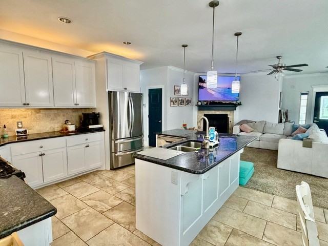 914 Sw 79th St #NA - Photo 6 of 16