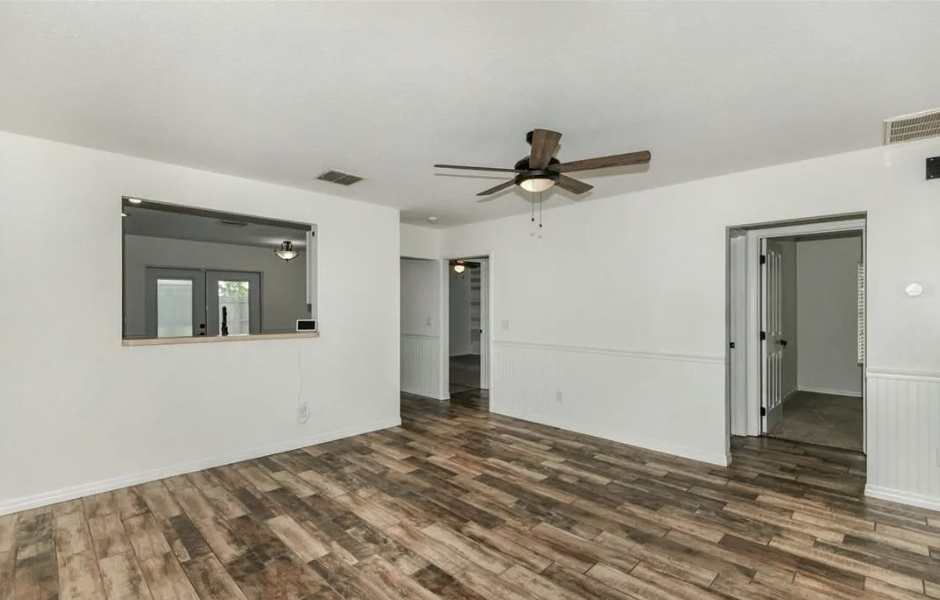 2129 N Pine Cone Ave #1 - Photo 7 of 25