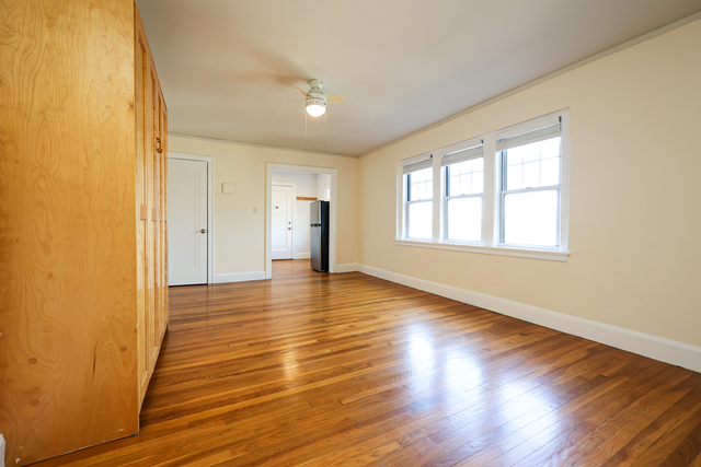 195 Thomas Burgin Pkwy #407 - Photo 7 of 21