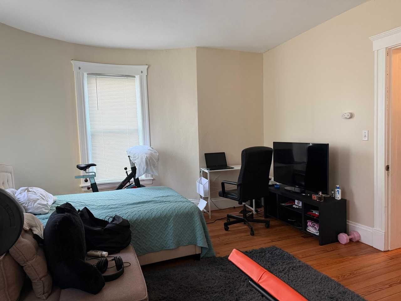 140 Elm St #1 - Photo 2 of 14