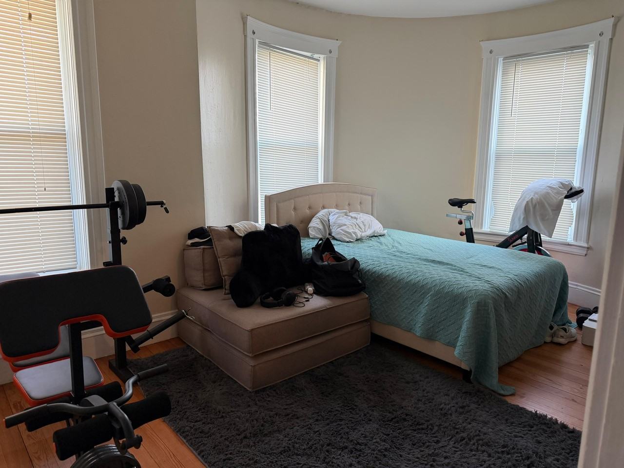 140 Elm St #1 - Photo 5 of 14