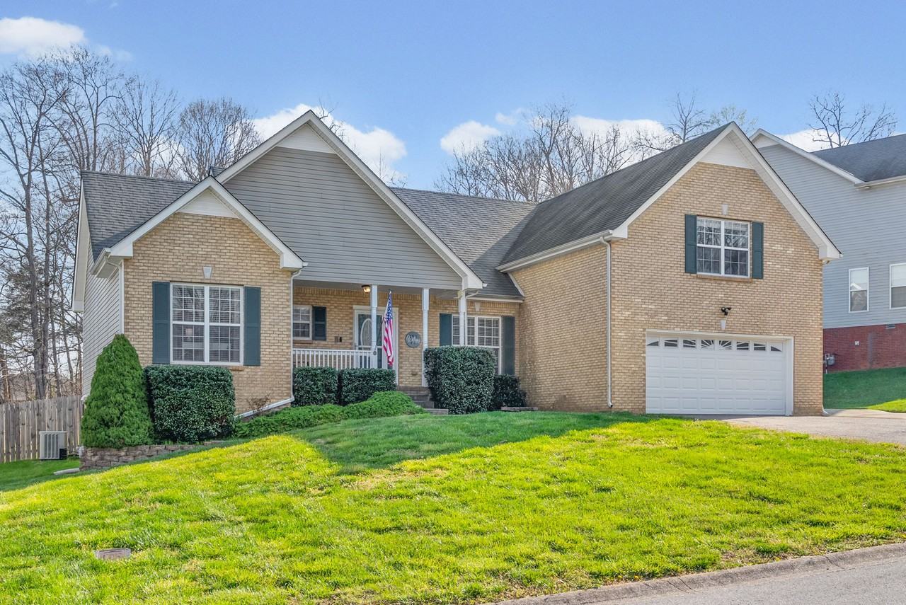 567 Winding Bluff Way #NA - Photo 3 of 38