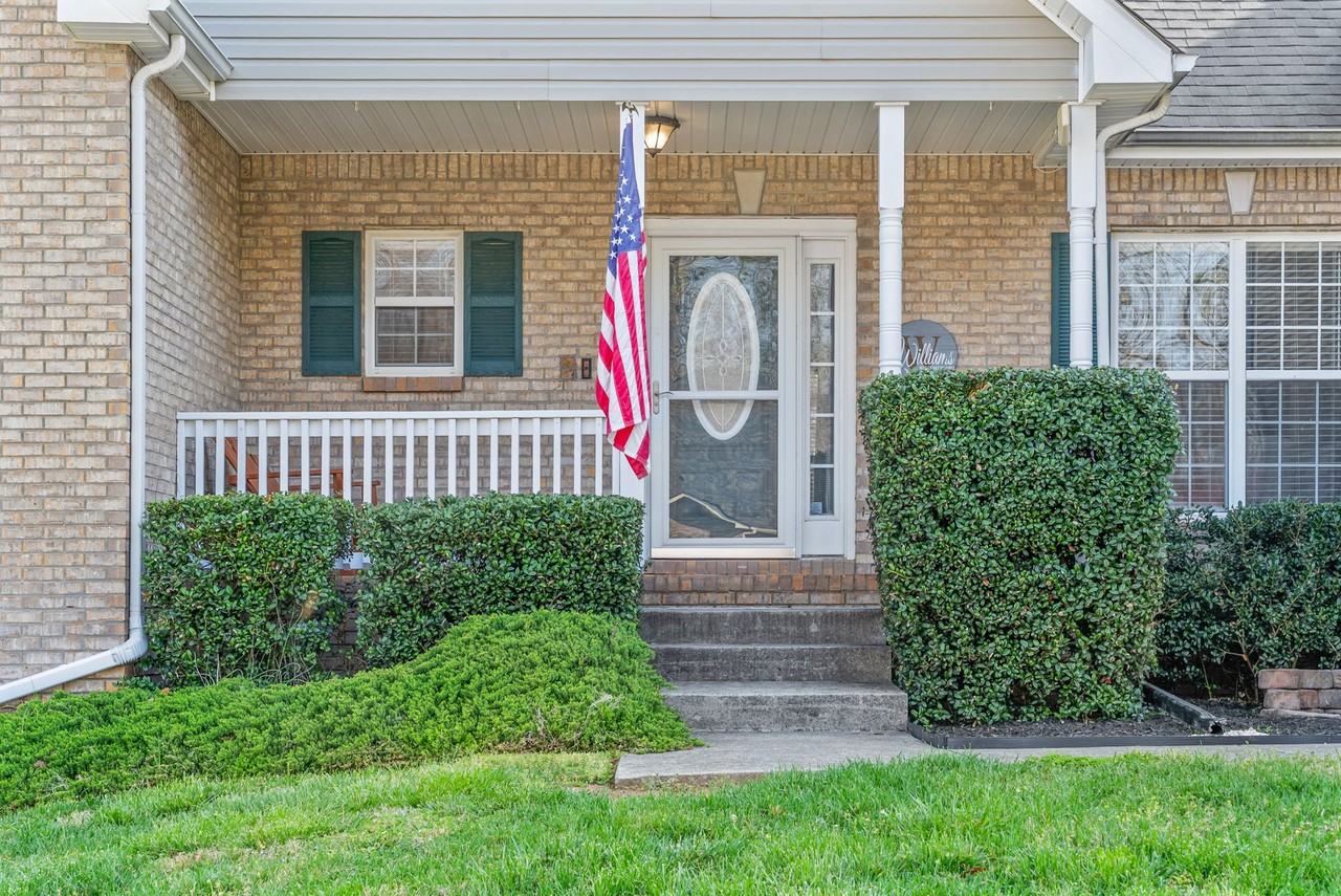 567 Winding Bluff Way #NA - Photo 4 of 38