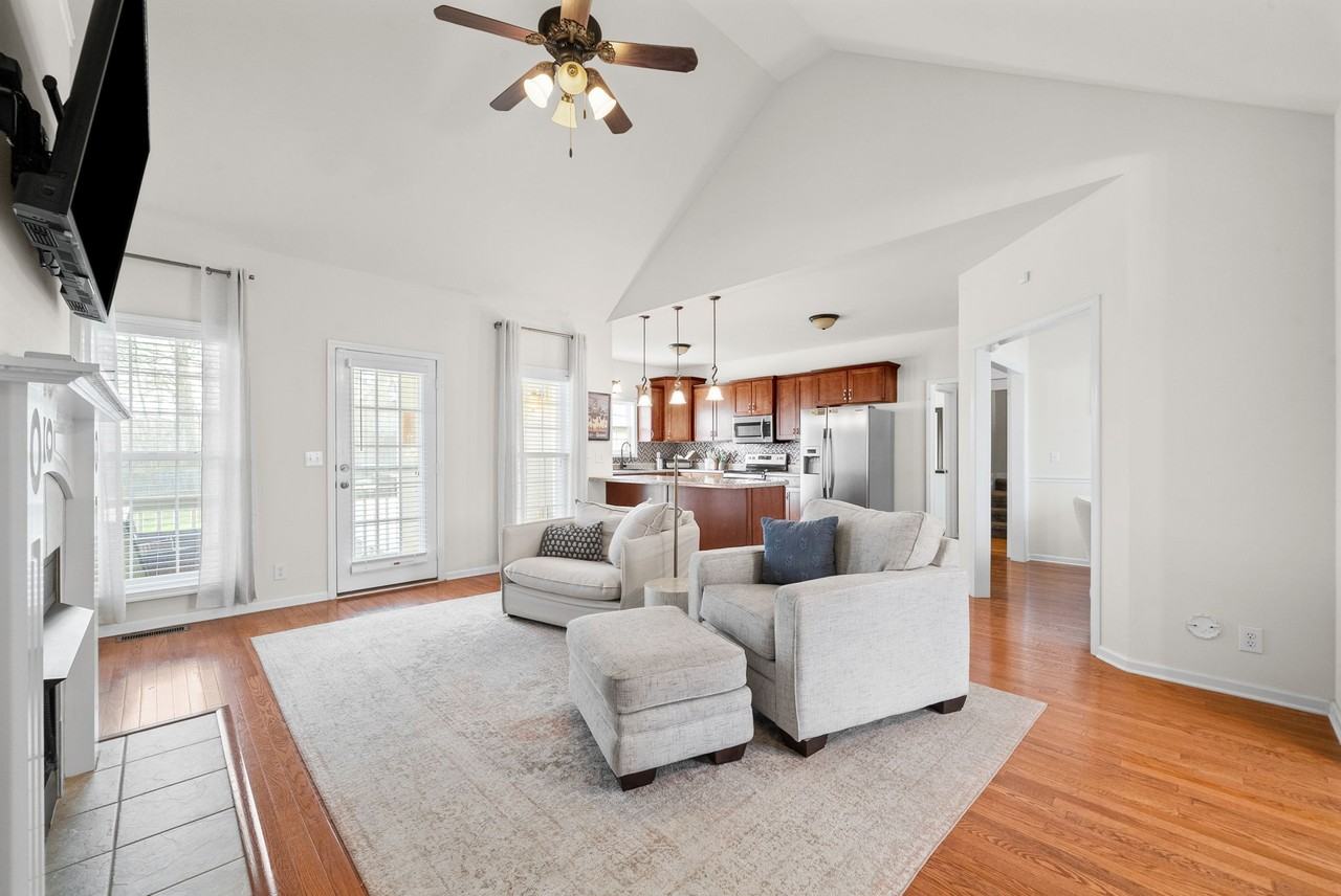 567 Winding Bluff Way #NA - Photo 6 of 38